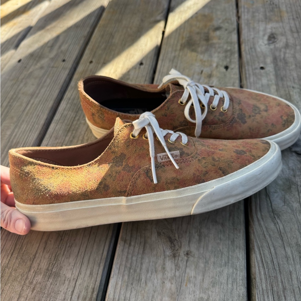 Vans authentic floral Men’s 9.5 sneaker